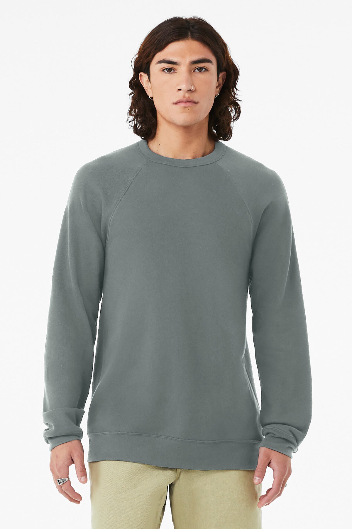 BELLA+CANVAS Â® Unisex Sponge Fleece Raglan Sweatshirt. BC3901